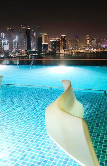 Amazing Apartment With Infinity Pool Dubaï Extérieur photo