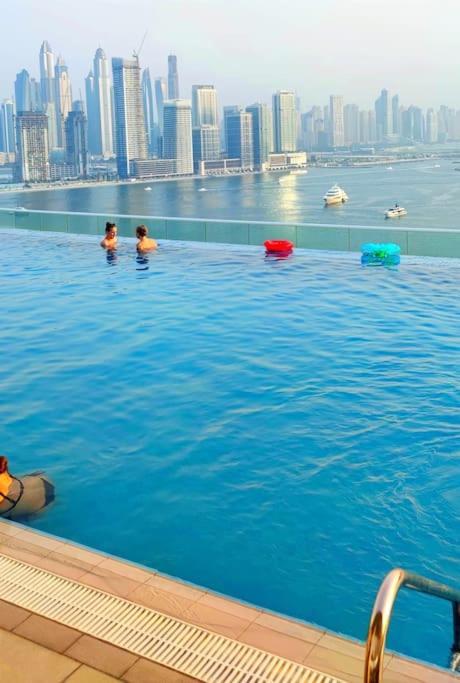 Amazing Apartment With Infinity Pool Dubaï Extérieur photo